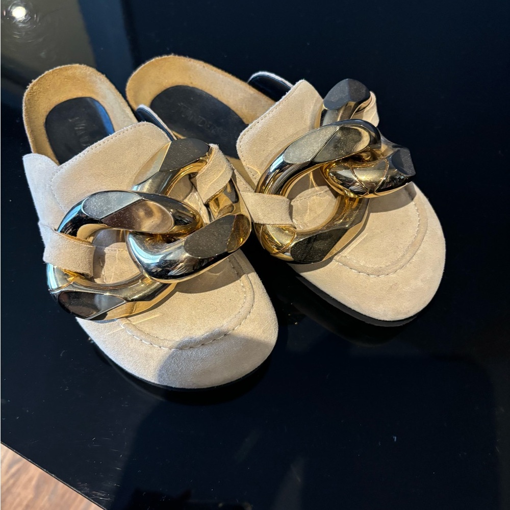 J.W.Anderson
Women's Beige Chain Loafers